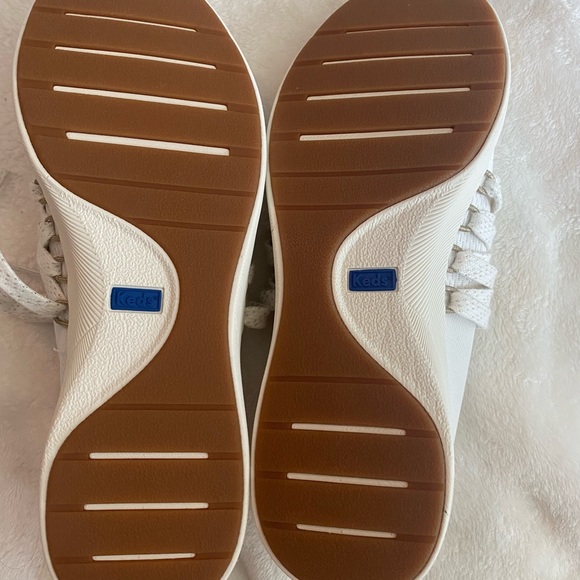keds fashion sneakers NEW never worn size 9.5 - Picture 4 of 4
